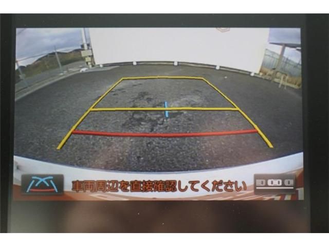 TOYOTA PRIUS PHV 2017 Image 31