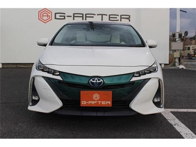 TOYOTA PRIUS PHV 2017 Image 31