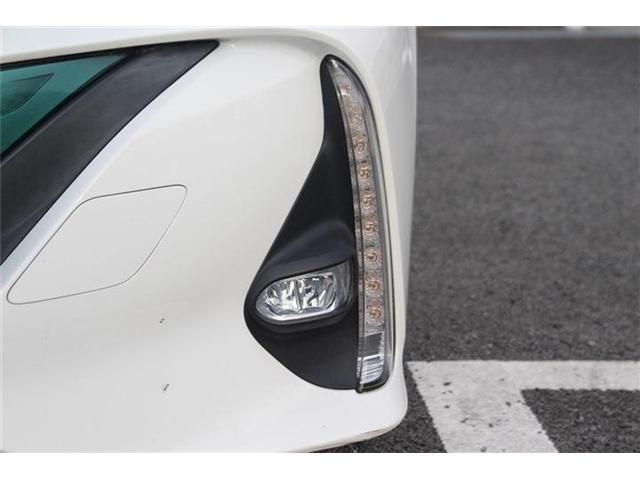 TOYOTA PRIUS PHV 2017 Image 31