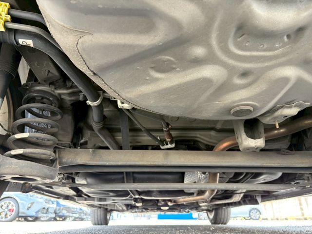 TOYOTA PRIUS ALPHA 2012 Image 31