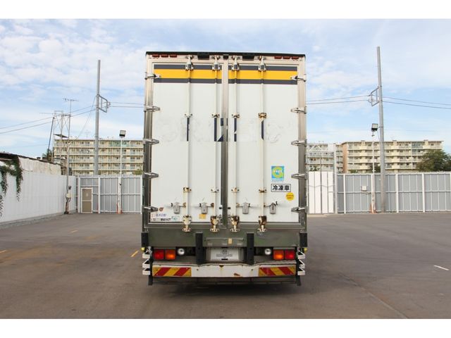 HINO PROFIA 2016 Image 31