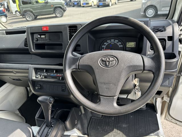 TOYOTA PIXIS TRUCK 2020 Image 31