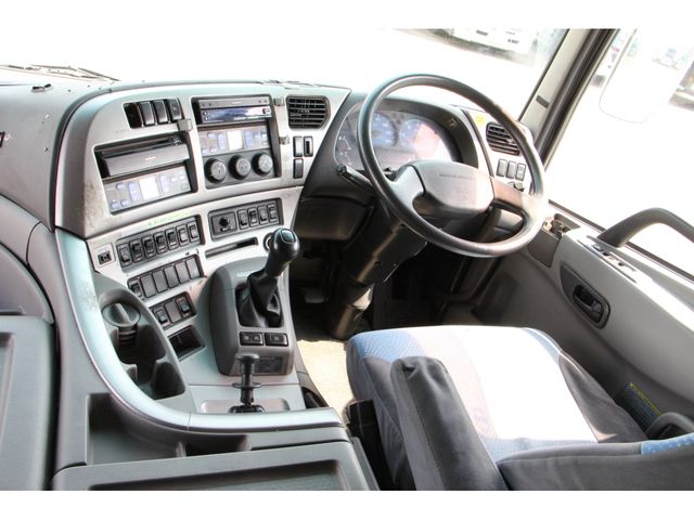 NISSAN DIESEL QUON 2007 Image 31