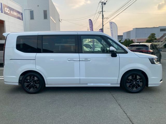 HONDA STEPWAGON E:HEV SPAD 2026 Image 31