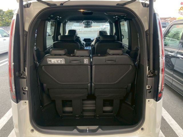 HONDA STEPWAGON E:HEV SPAD 2026 Image 31