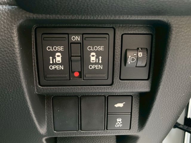 HONDA STEPWAGON E:HEV SPAD 2026 Image 31