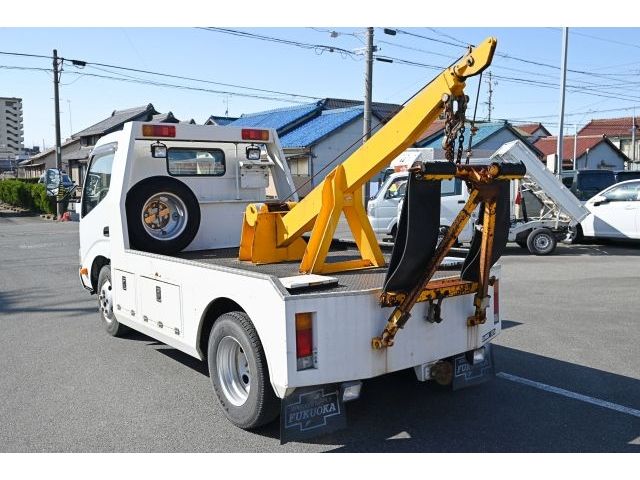 HINO DUTRO 2011 Image 31