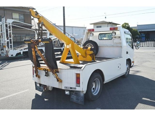 HINO DUTRO 2011 Image 31