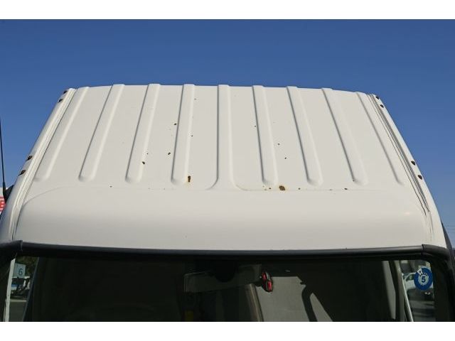 HINO DUTRO 2011 Image 31