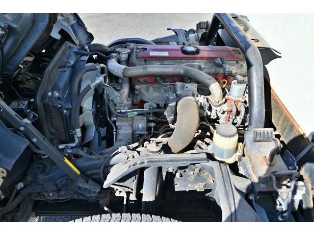 HINO DUTRO 2011 Image 31