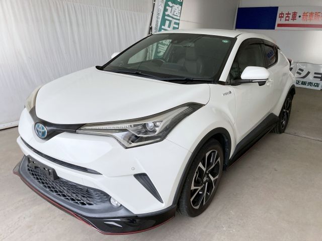 TOYOTA C-HR 2017 Image 31
