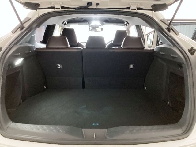 TOYOTA C-HR 2017 Image 31