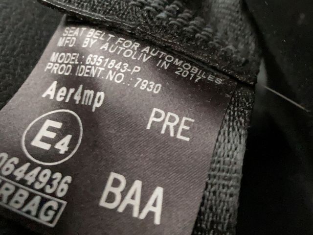 TOYOTA C-HR 2017 Image 31