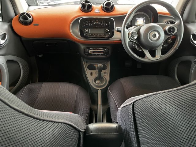 MCC SMART FORTWO COUPE 2015 Image 31
