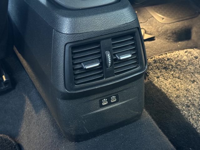 BMW 2SERIES ACTIVE T 2018 Image 31