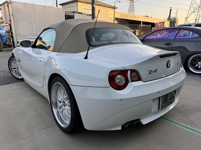 BMW Z4 2004 Image 31