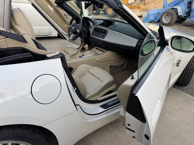 BMW Z4 2004 Image 31