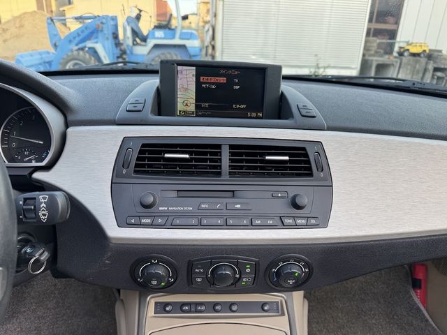 BMW Z4 2004 Image 31