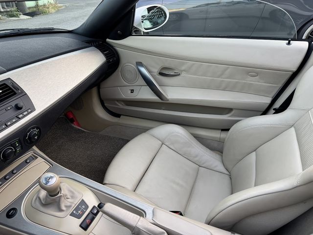 BMW Z4 2004 Image 31