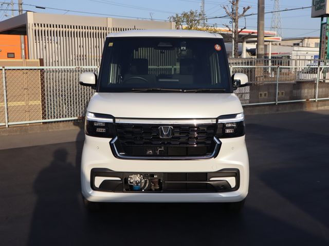 HONDA N BOX CUSTOM 2023 Image 31