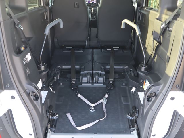 HONDA N BOX CUSTOM 2023 Image 31