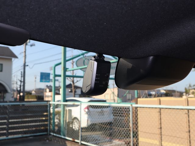 HONDA N BOX CUSTOM 2023 Image 31