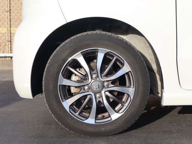 HONDA N BOX CUSTOM 2023 Image 31