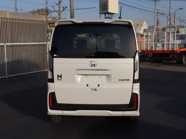 HONDA N BOX CUSTOM 2023 Image 31