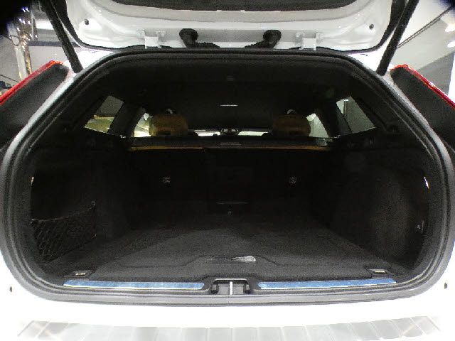 VOLVO V60 CROSS COUN 2022 Image 31