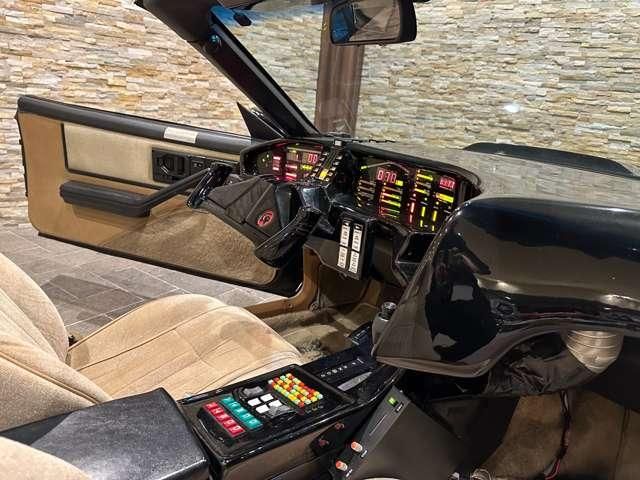 PONTIAC FIREBIRD 1990 Image 31