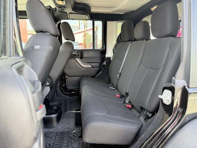 JEEP WRANGLER UNLIMI 2017 Image 31