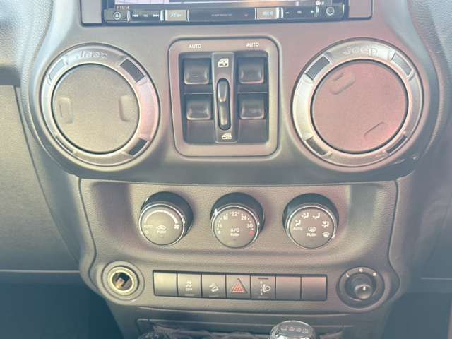 JEEP WRANGLER UNLIMI 2017 Image 31