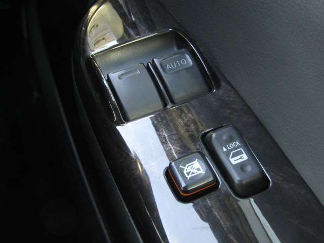 TOYOTA HIACE VAN 2WD 2023 Image 31