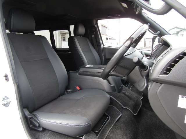 TOYOTA HIACE VAN 2WD 2023 Image 31