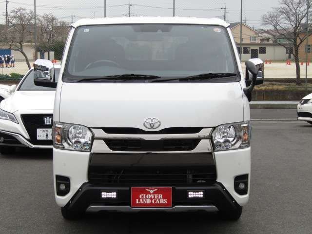 TOYOTA HIACE VAN 2WD 2023 Image 31