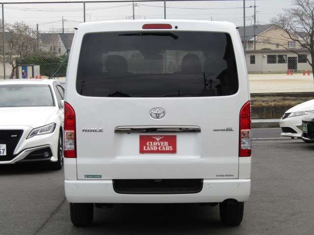 TOYOTA HIACE VAN 2WD 2023 Image 31