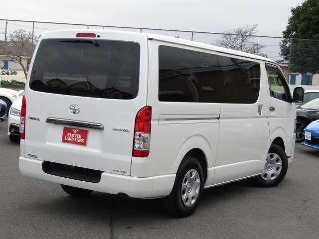 TOYOTA HIACE VAN 2WD 2023 Image 31