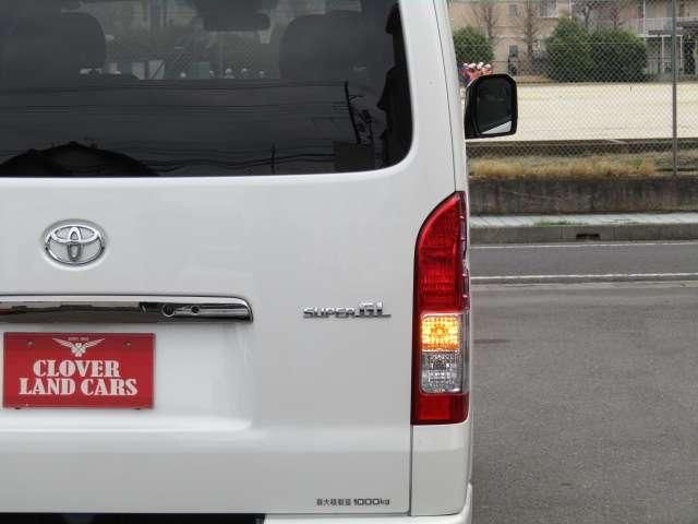 TOYOTA HIACE VAN 2WD 2023 Image 31