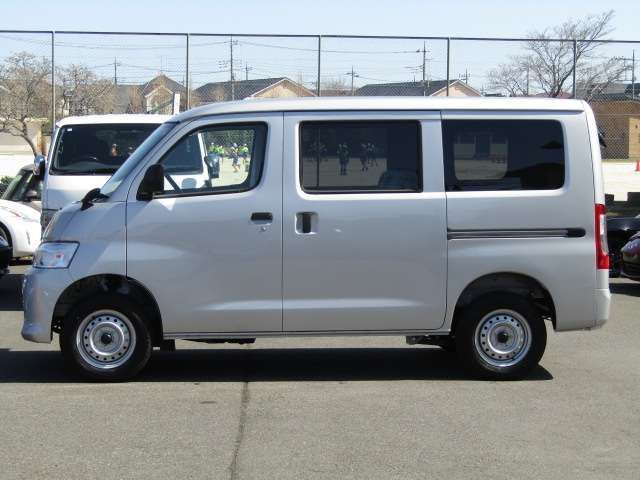 DAIHATSU GRAN MAX CARGO 2025 Image 31