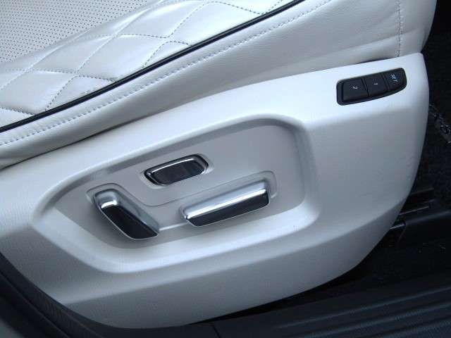 MAZDA CX-8 2023 Image 31