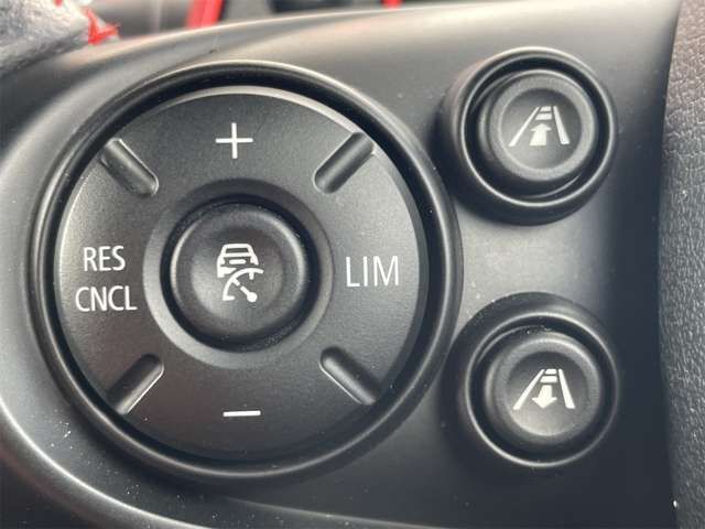 BMW MINI 2018 Image 31