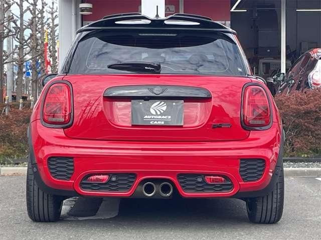 BMW MINI 2018 Image 31