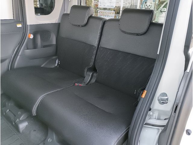 DAIHATSU TANTO CUSTOM 2017 Image 31