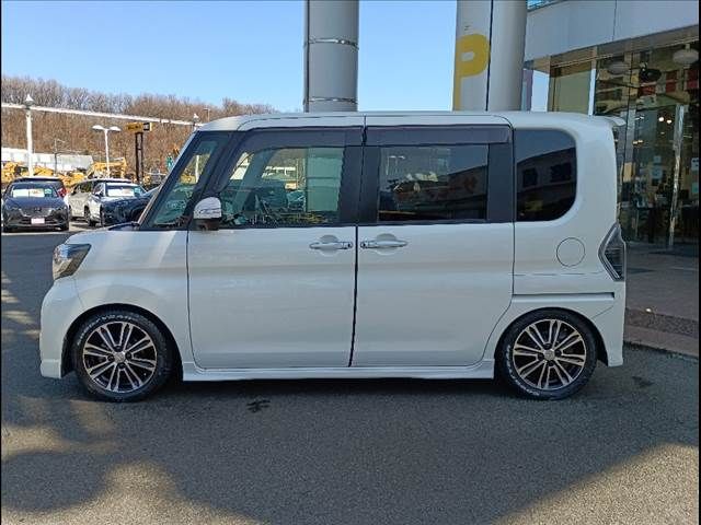 DAIHATSU TANTO CUSTOM 2017 Image 31