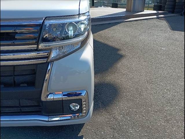 DAIHATSU TANTO CUSTOM 2017 Image 31