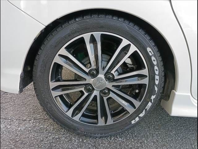 DAIHATSU TANTO CUSTOM 2017 Image 31