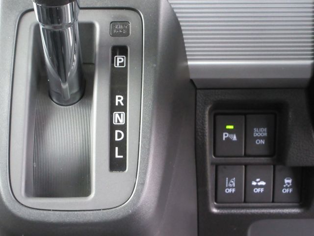 SUZUKI SPACIA 4WD 2023 Image 31