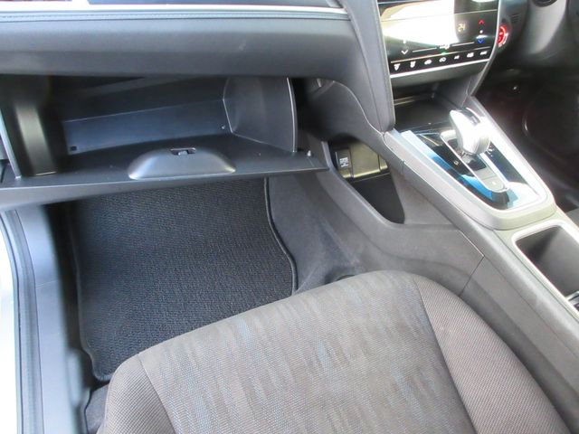 HONDA SHUTTLE HYBRID 2022 Image 31