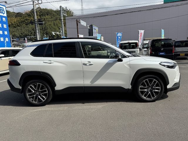 TOYOTA COROLLA CROSS HYBRID 2025 Image 31