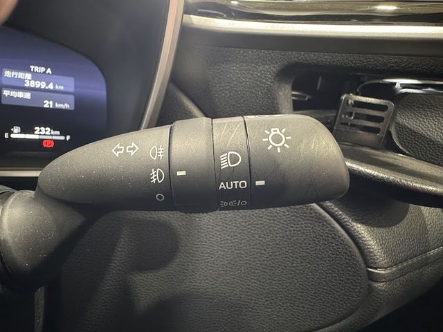 TOYOTA COROLLA CROSS HYBRID 2025 Image 31